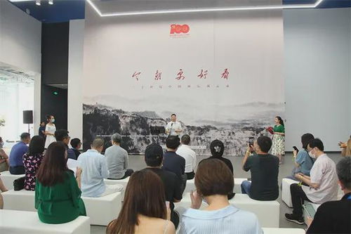 今朝更好看 北大資源天竺藝術中心展覽開幕，老廠房華麗變身藝術殿堂